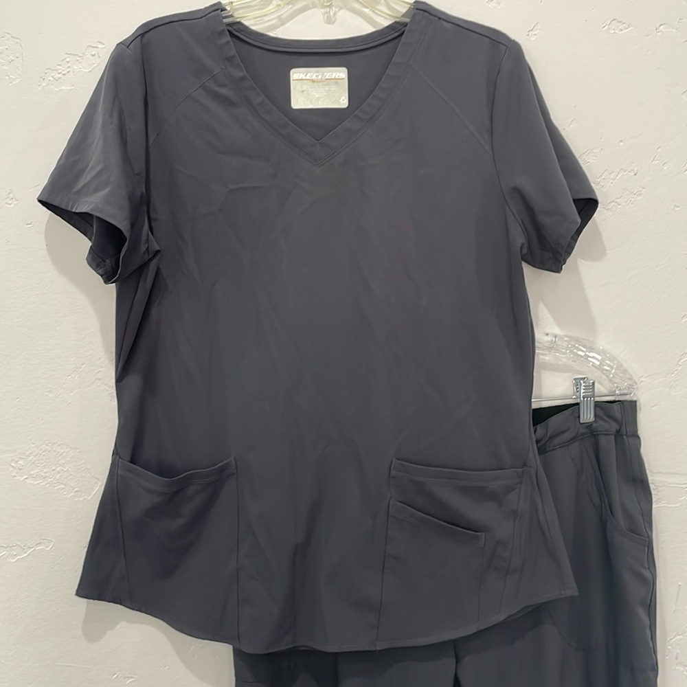 Sketchers scrubs by barco-very comfy
